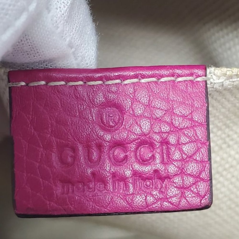 Auth Gucci Disco Camera Fuchsia Crossbody Bag - Picture 14 of 16